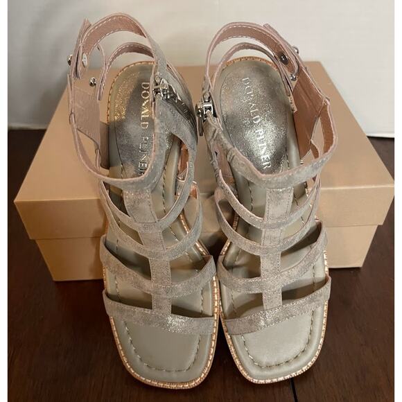 Donald Pliner Taupe Jenessa Strappy Sandals Size 8M NWB - Picture 3 of 8